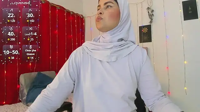 AishaAmin  online show from 06.05.26