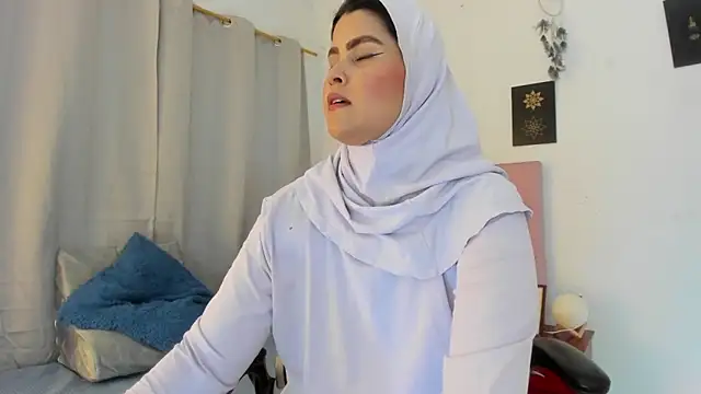 AishaAmin  online show from 06.13.26
