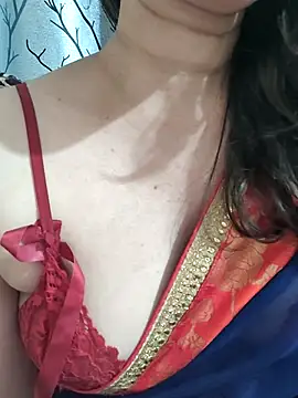 Snapshot of Brown_Maxi chatting on 03.13.25 Brown Maxi online show from 03.13.25