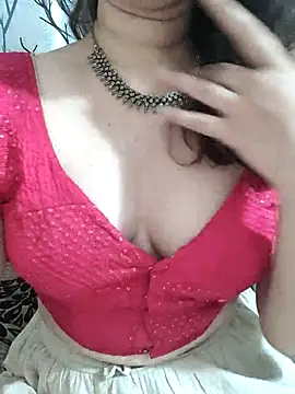 Snapshot of Brown_Maxi chatting on 03.15.25 Brown Maxi online show from 03.15.25