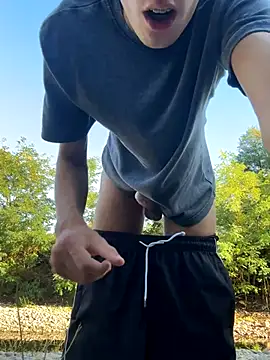 Snapshot of alexyourboy chatting on 09.15.25 alexyourboy online show from 09.15.25