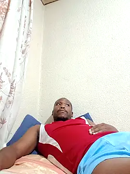 Snapshot of T0xic-Vee chatting on 03.24.26 T0xic-Vee online show from 03.24.26