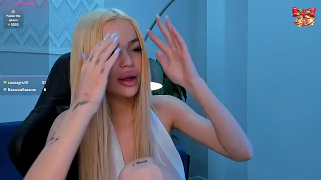 Snapshot of Angel_Sapphire_ chatting on 01.12.25 Angel Sapphire online show from 01.12.25