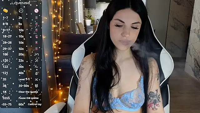 Mary   Moore online show from 02.19.25