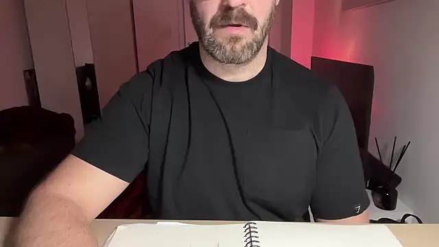 Snapshot of Mr_Beef chatting on 02.07.25 Mr Beef online show from 02.07.25