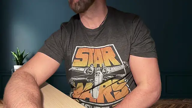 Snapshot of Mr_Beef chatting on 03.22.25 Mr Beef online show from 03.22.25