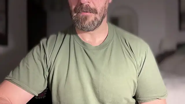 Snapshot of Mr_Beef chatting on 02.10.26 Mr Beef online show from 02.10.26