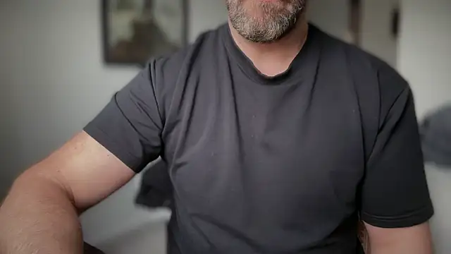 Snapshot of Mr_Beef chatting on 03.09.26 Mr Beef online show from 03.09.26