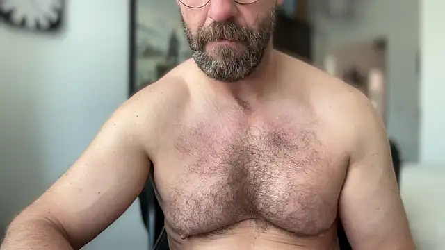 Snapshot of Mr_Beef chatting on 06.19.26 Mr Beef online show from 06.19.26