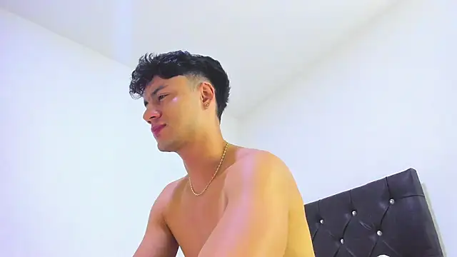 Sebastian-Dash online show from 02.06.25