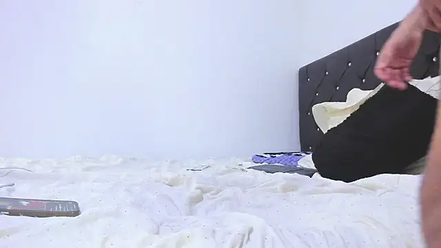 Sebastian-Dash online show from 02.22.25