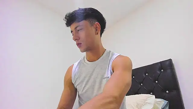 Sebastian-Dash online show from 02.25.25