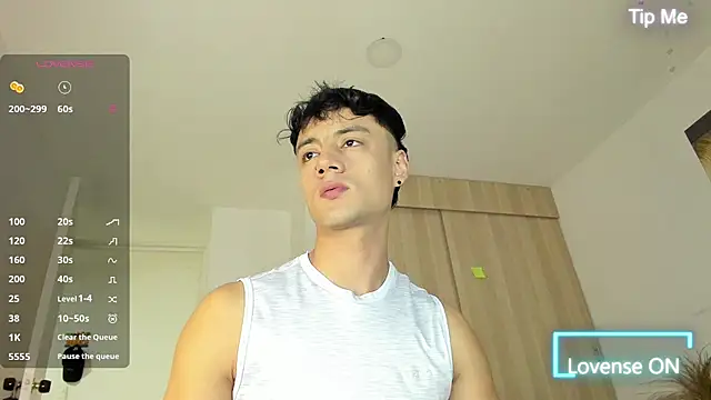 Sebastian-Dash online show from 11.19.25