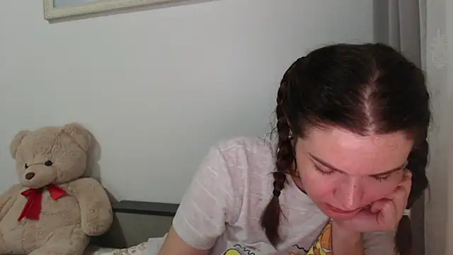  JustmeHere  online show from 11.27.25