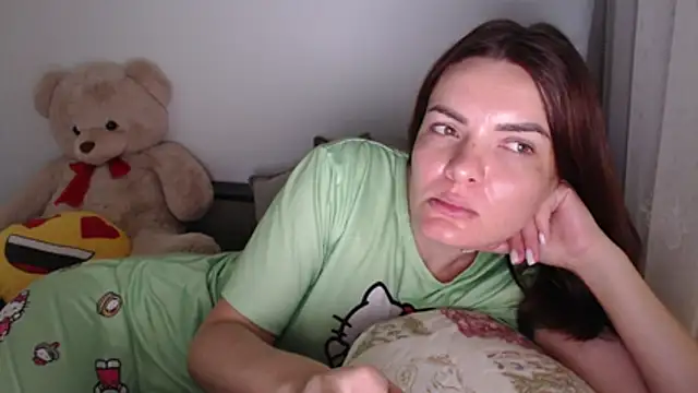  JustmeHere  online show from 11.30.25