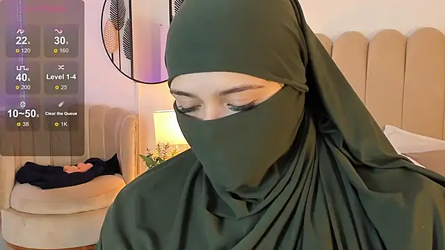 Snapshot of anna-henao chatting on 12.09.24 anna-henao online show from 12.09.24