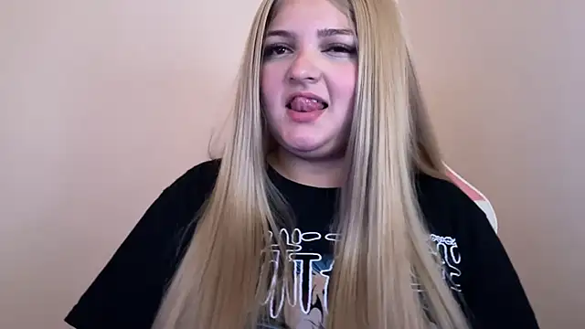 SweetPaige  online show from 02.01.25