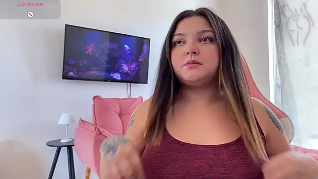 SweetPaige  online show from 03.14.25