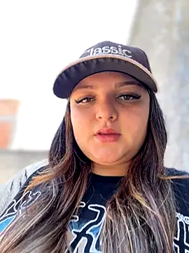 SweetPaige  online show from 10.15.25