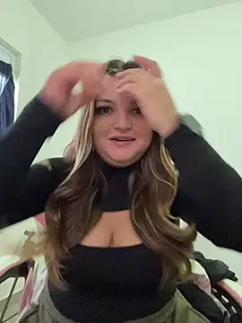SweetPaige  online show from 04.29.26