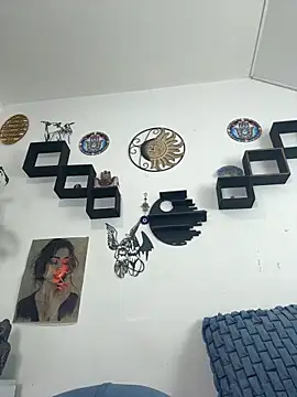 jamilaross online show from 11.27.25