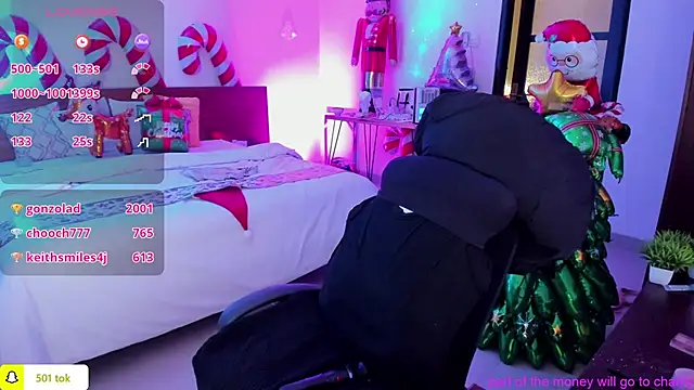 Snapshot of PrincessVS chatting on 12.31.24 PrincessVS online show from 12.31.24