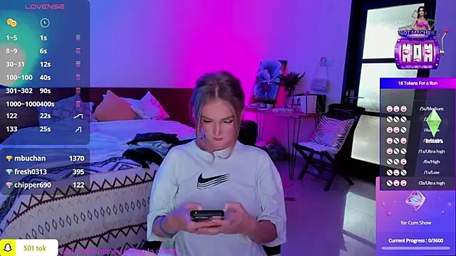 Snapshot of PrincessVS chatting on 02.08.25 PrincessVS online show from 02.08.25