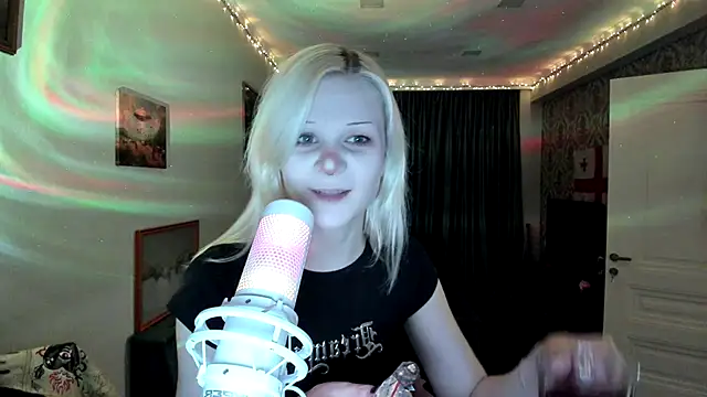 sashakiss99 online show from 09.15.25