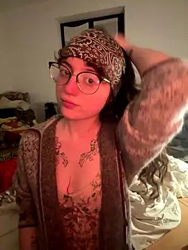 Snapshot of _foxygirl_ chatting on 12.05.24  foxygirl  online show from 12.05.24