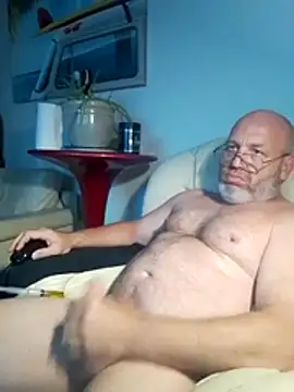 iambradz online show from 04.18.26