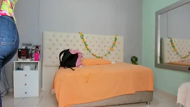 nami sam01 online show from 03.01.25