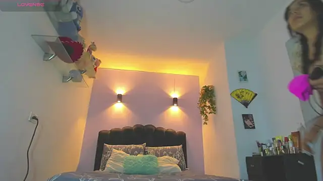 Snapshot of Sofia_Clauss_ chatting on 06.16.26 Sofia Clauss online show from 06.16.26