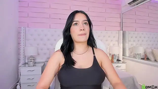 Yaaky  online show from 02.07.25