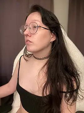 emigooflordXD online show from 12.12.24