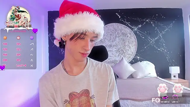 Snapshot of JasperCooper_ chatting on 12.31.24 JasperCooper online show from 12.31.24