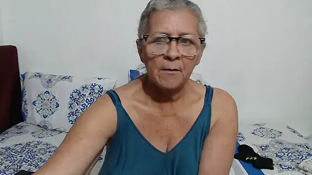 candy mature  online show from 04.22.26