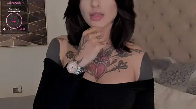 vangie  online show from 01.08.25