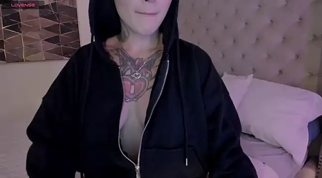 vangie  online show from 01.18.25