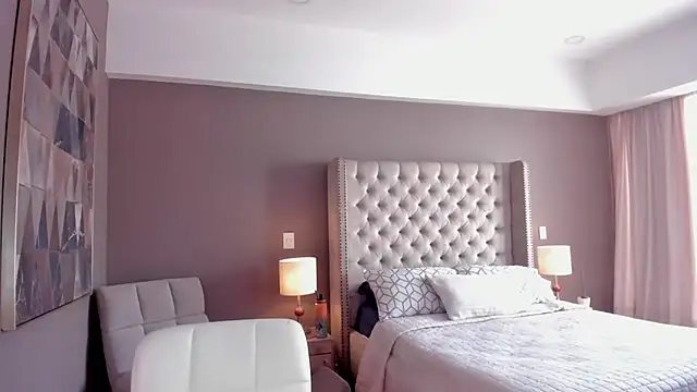 vangie  online show from 11.17.25