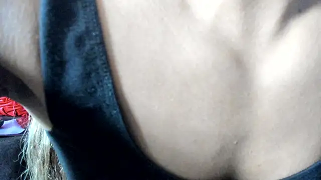 Snapshot of yiauana chatting on 03.07.25 yiauana online show from 03.07.25