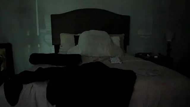 Snapshot of yiauana chatting on 10.07.25 yiauana online show from 10.07.25