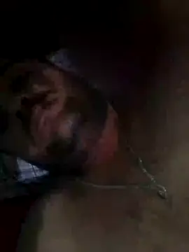 Snapshot of crowten chatting on 09.30.25 crowten online show from 09.30.25