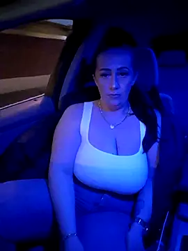 AvaLloyd online show from 02.15.25