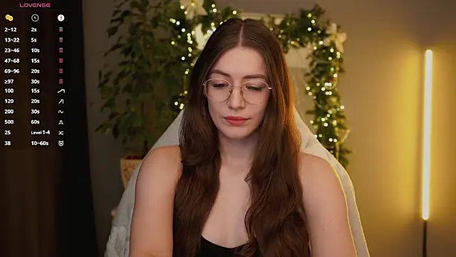 Snapshot of Ester_Hill chatting on 01.09.26 Ester Hill online show from 01.09.26