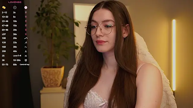 Ester Hill online show from 02.20.26