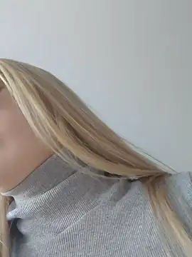 Snapshot of Little_Forest_ELF chatting on 02.27.25 Little Forest ELF online show from 02.27.25