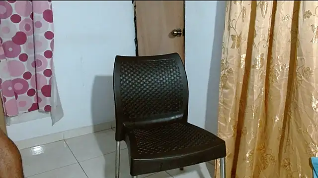 Snapshot of Muscle_Brown10 chatting on 12.10.24 Muscle Brown10 online show from 12.10.24