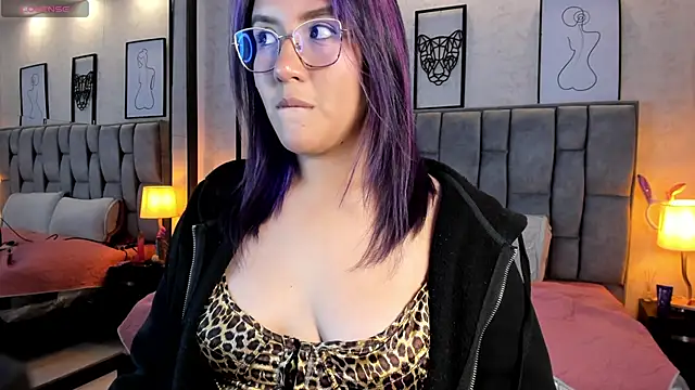 sweet--emily online show from 02.05.25