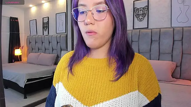 sweet--emily online show from 02.14.25