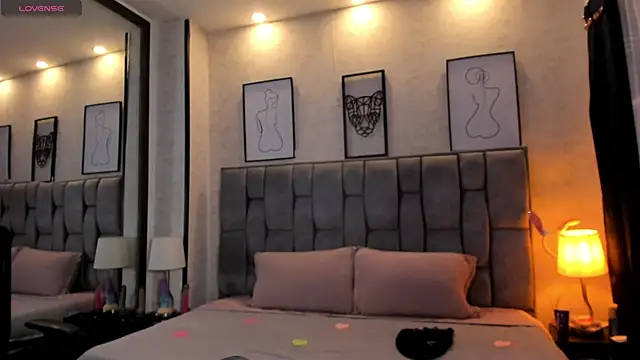 sweet--emily online show from 02.15.25